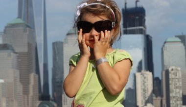 the little girl new york glasses 2115617